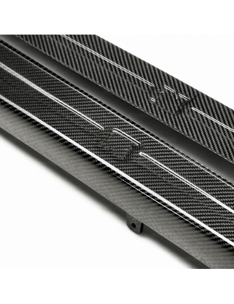 SEIBON NISSAN GT-R R35 CARBON FIBER DOOR SILL PLATES (2009-2018)