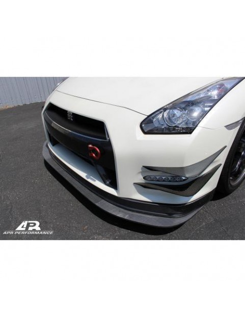 APR PERFORMANCE NISSAN GT-R R35 CARBON FIBER FRONT BUMPER CANARDS